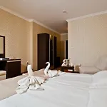 Saint George Palace 酒店