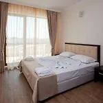 Ξενοδοχείο Saint George Palace 3*