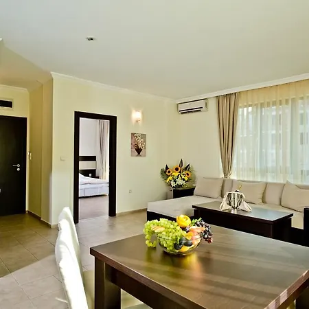 Saint George Palace 3* 圣弗拉斯