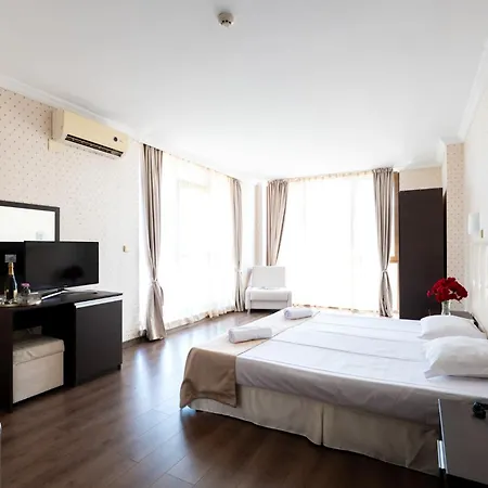 Saint George Palace Hotel