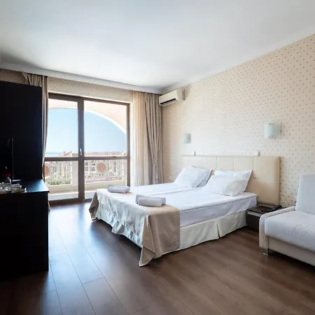Saint George Palace Hotel 3*
